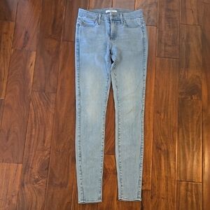 Fidelity Light Wash Skinny Jeans